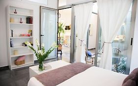 Beautiful Silent Apartment Private Parking