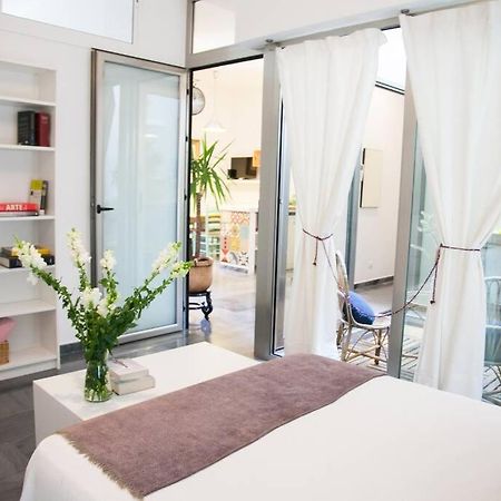 Beautiful Silent Apartment Private Parking Séville Extérieur photo