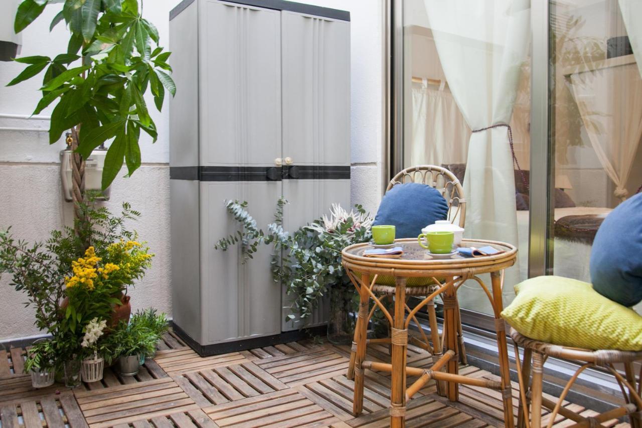 Beautiful Silent Apartment Private Parking Séville Extérieur photo